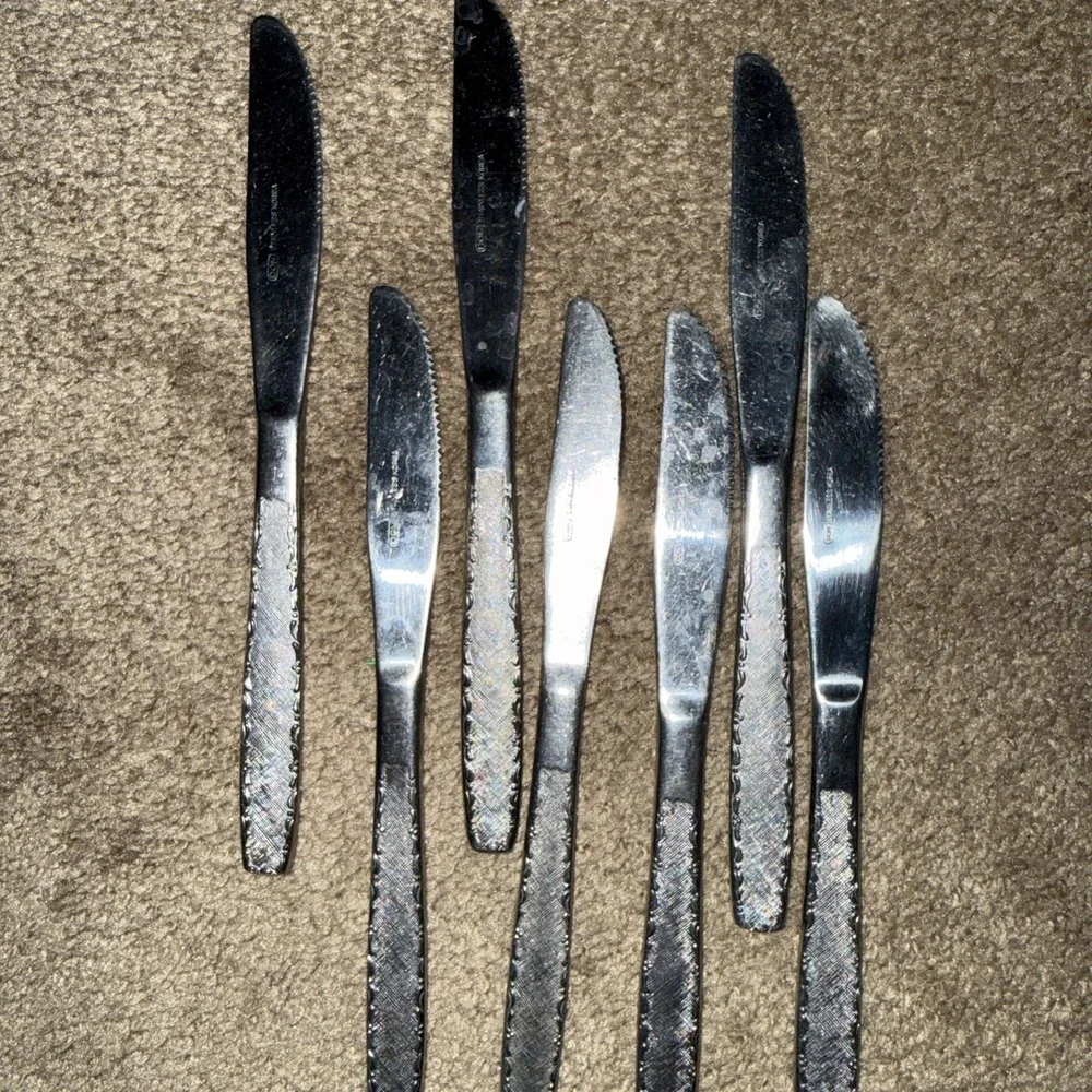 Vintage DON Stainless Bali Dinner Knives 7